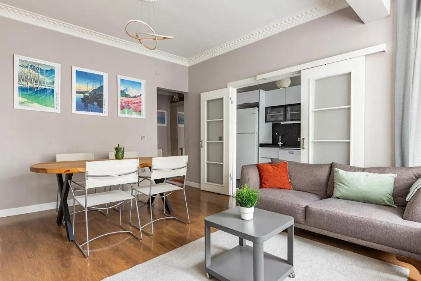 Apartment Charming Modern 1Bd Airy Kadikoy Gem! #308